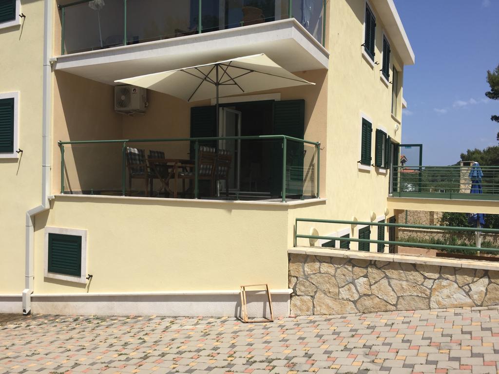 Apartment Maestral Rogač 외부 사진